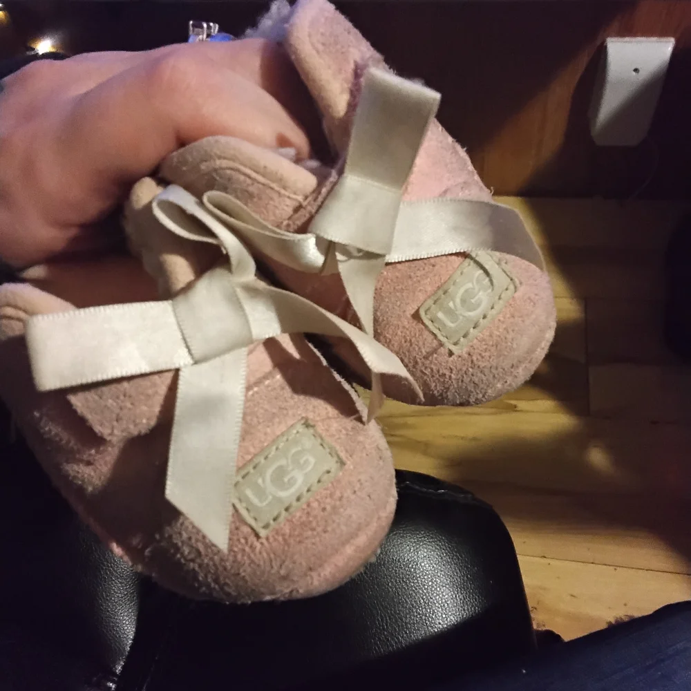 UGG Pink Jessie Bow